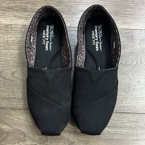 Bob’s from Skechers black 8 1/2 wide shoe.